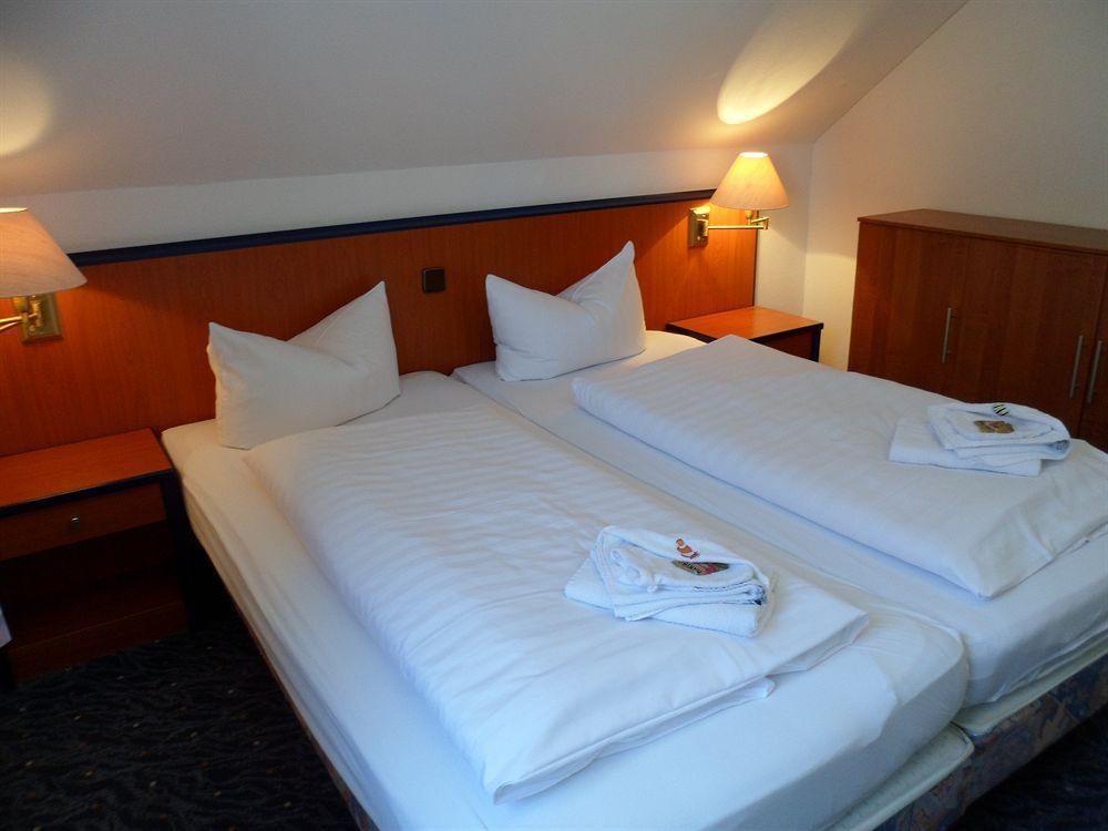 Regiohotel Pfaelzer Hof ヴェルニゲローデ エクステリア 写真